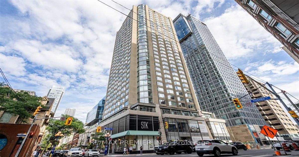 155 Yorkville Ave Toronto