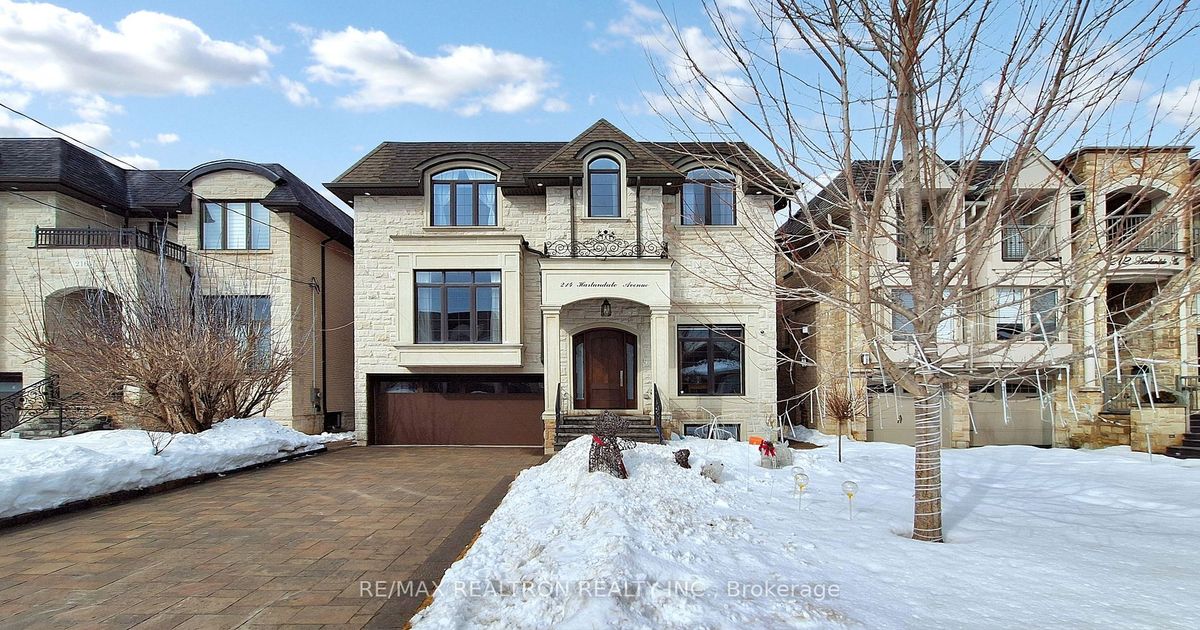 214 Harlandale Avenue Toronto
