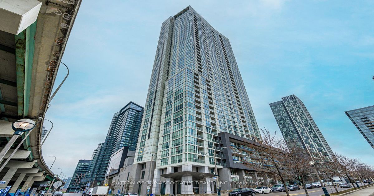 75 Queens Wharf Road Toronto
