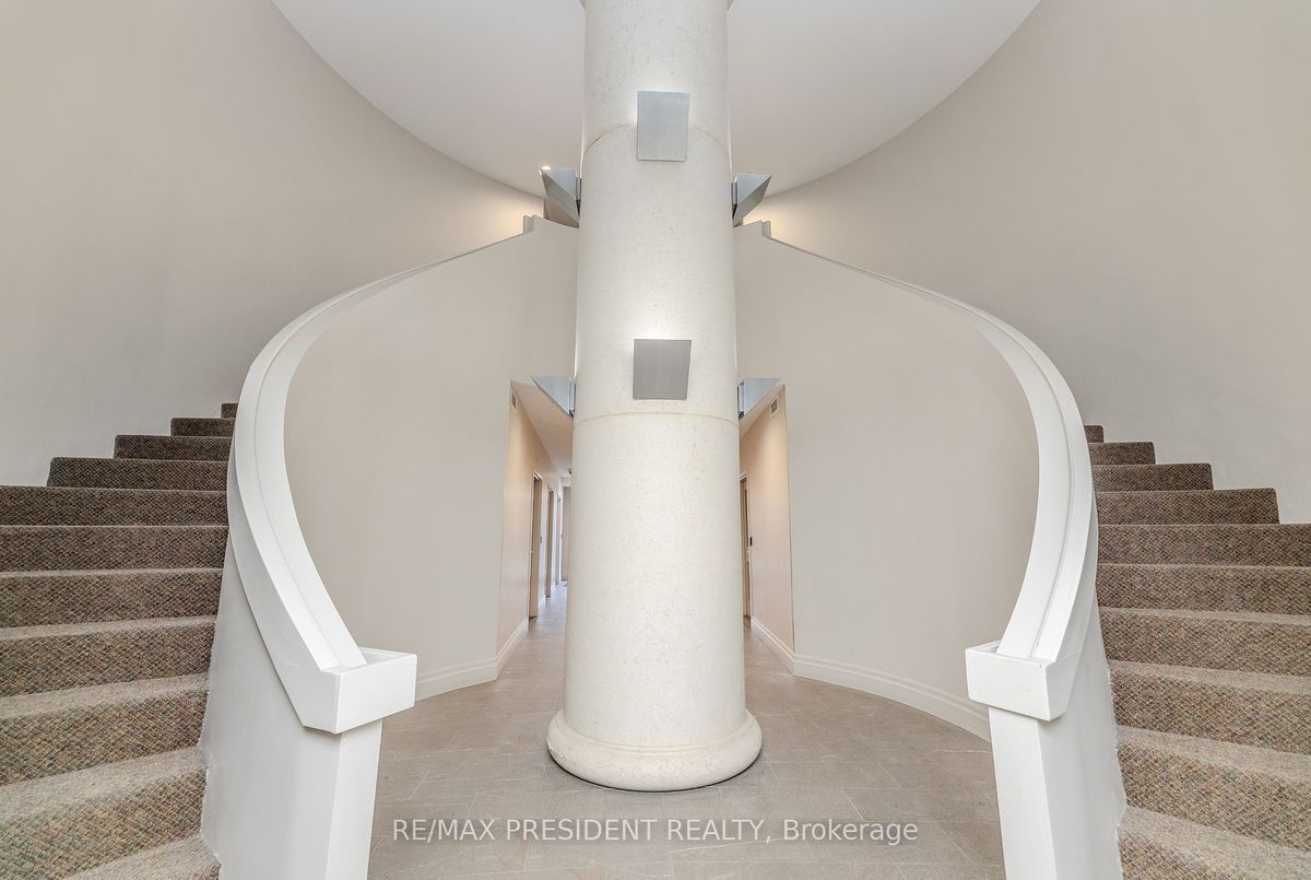img-gallery