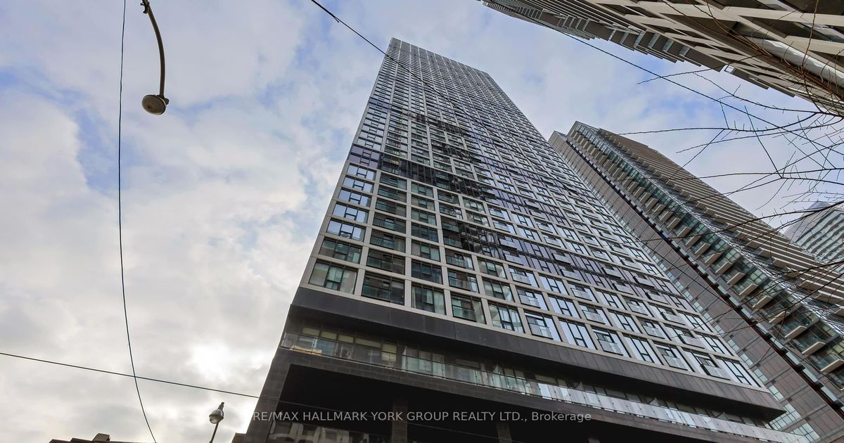 181 Dundas Street E Toronto