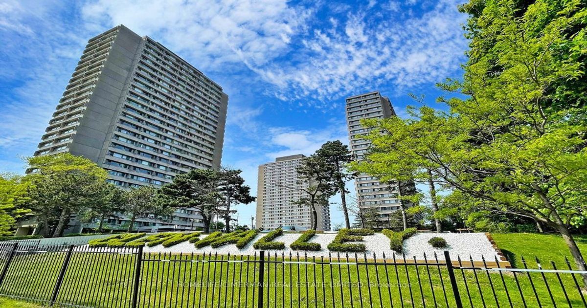 725 Don Mills Rd Toronto