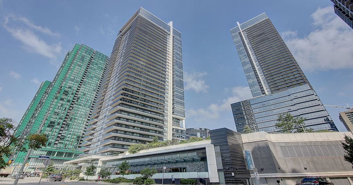 2 Anndale Drive Toronto
