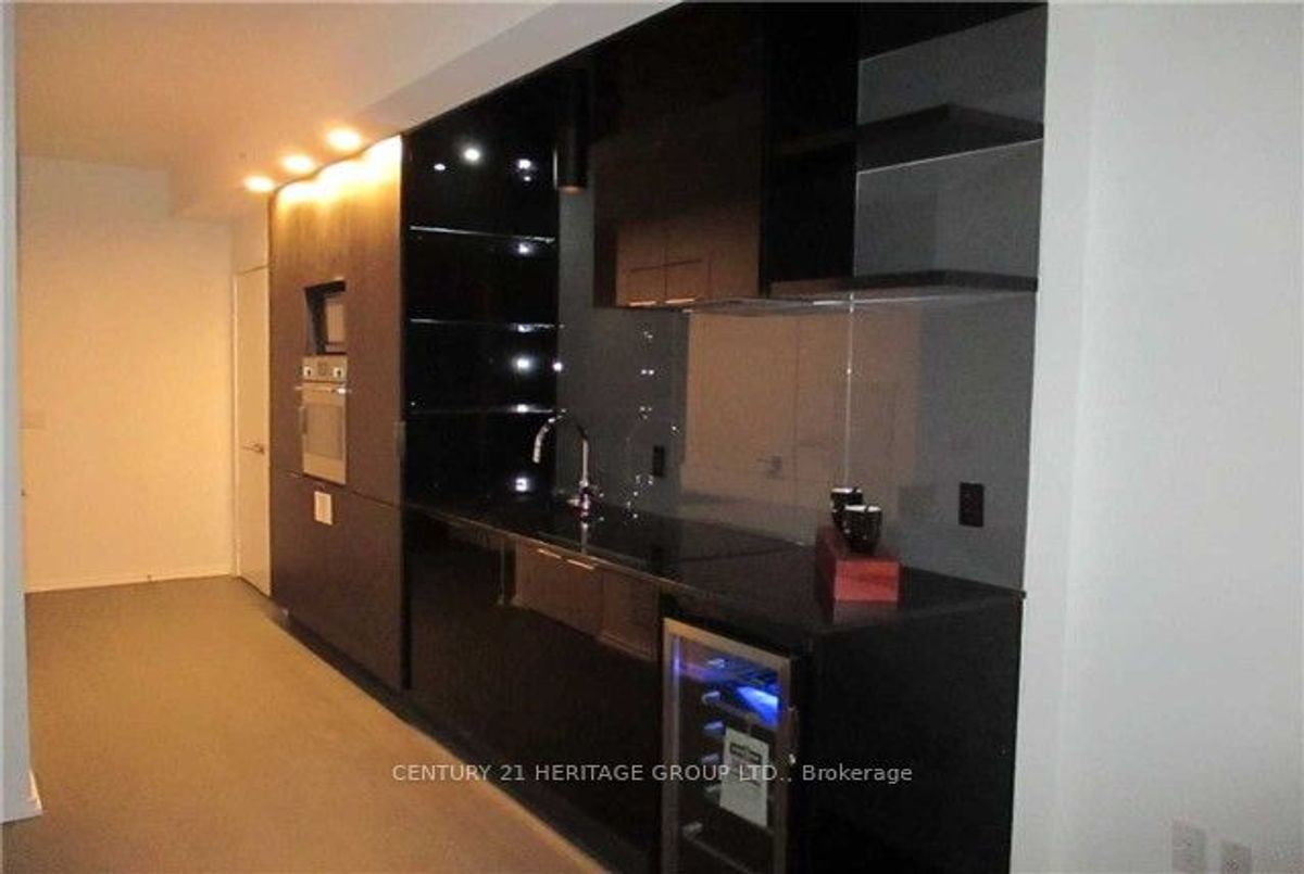img-gallery