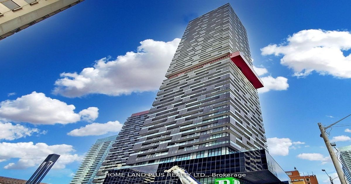8 Eglinton Avenue E Toronto