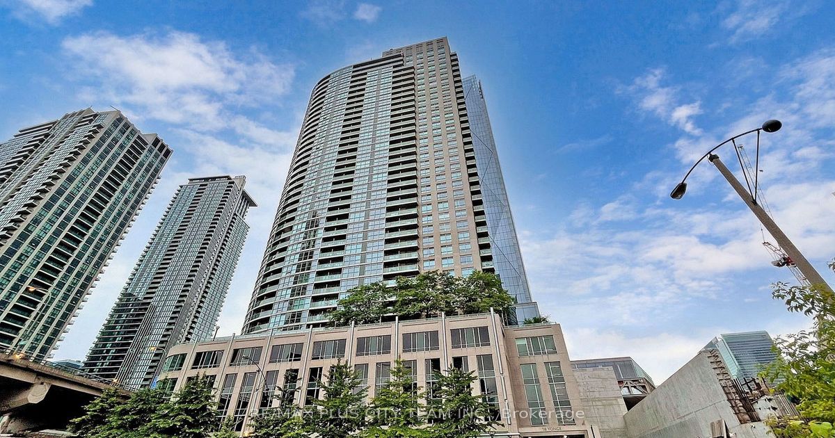 18 Yonge Street Toronto