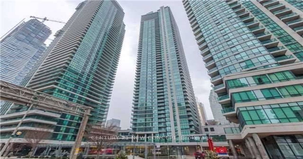18 Harbour Street Toronto