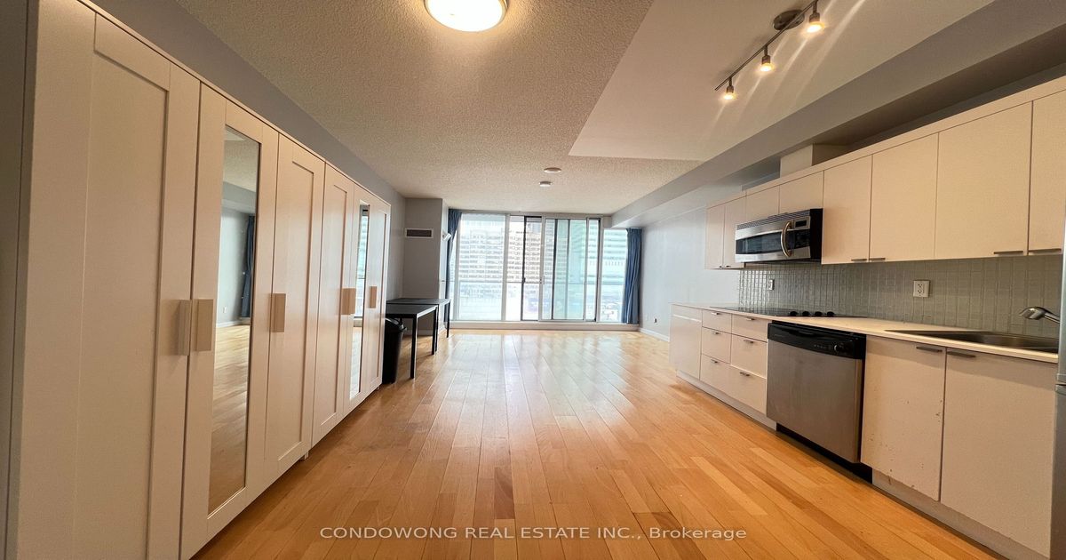 111 Elizabeth Street Toronto