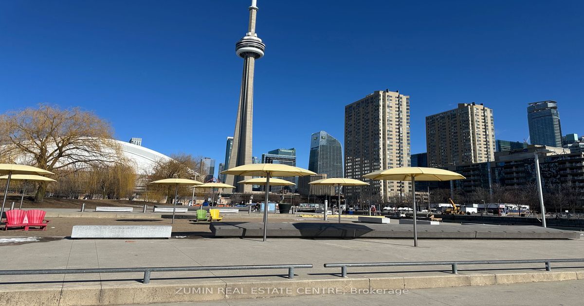 260 Queens Quay W Toronto