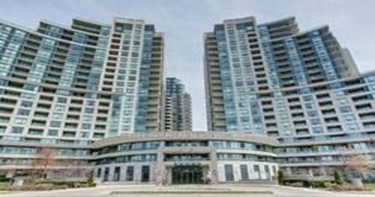 509 Beecroft Road Toronto