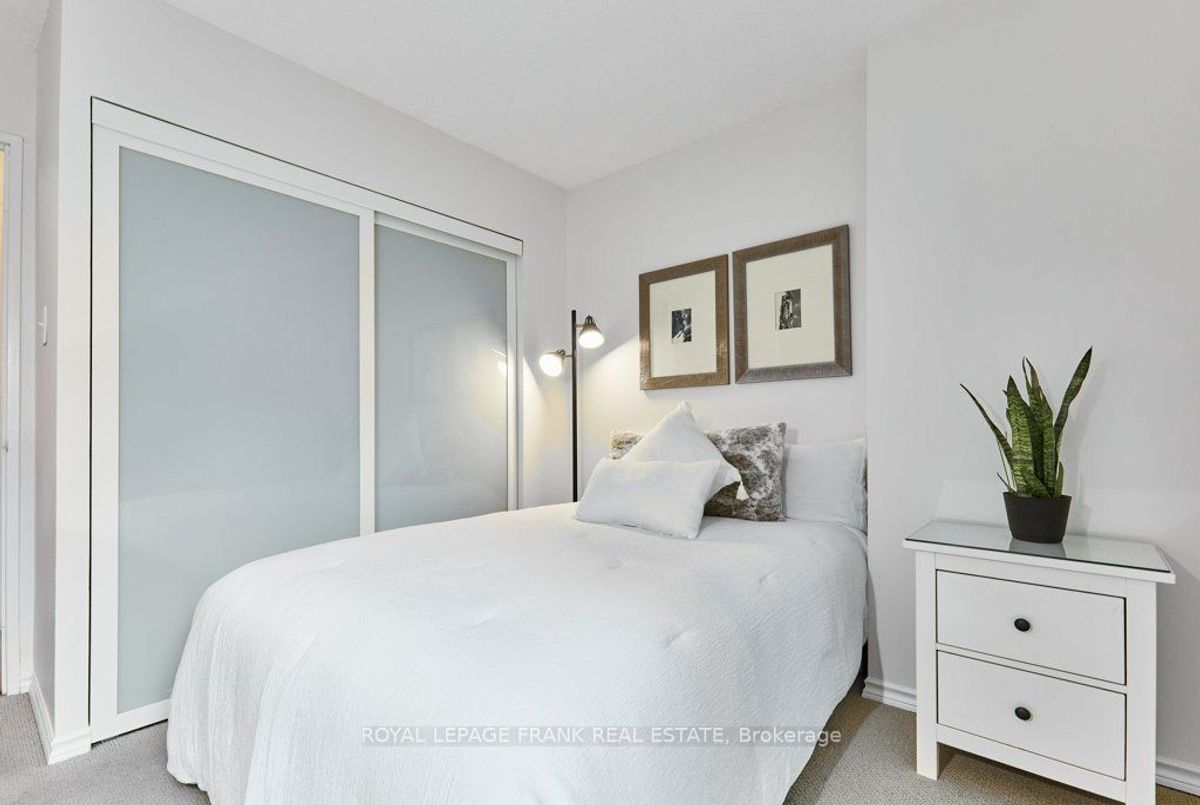 img-gallery