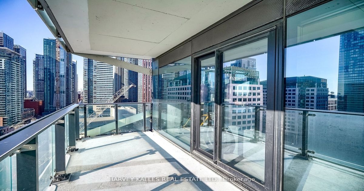 224 King Street W Toronto