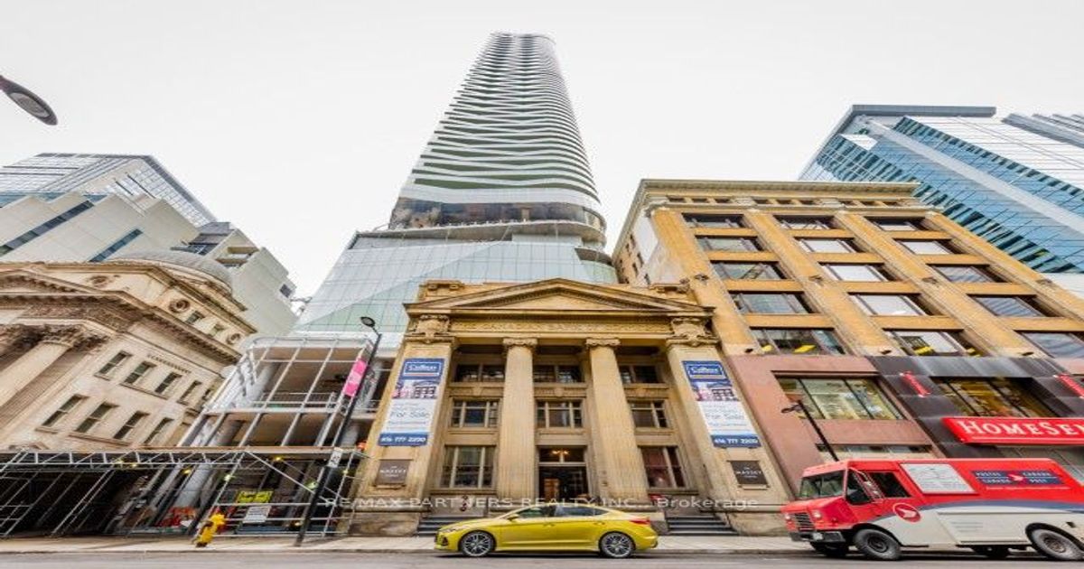 197 Yonge St Toronto