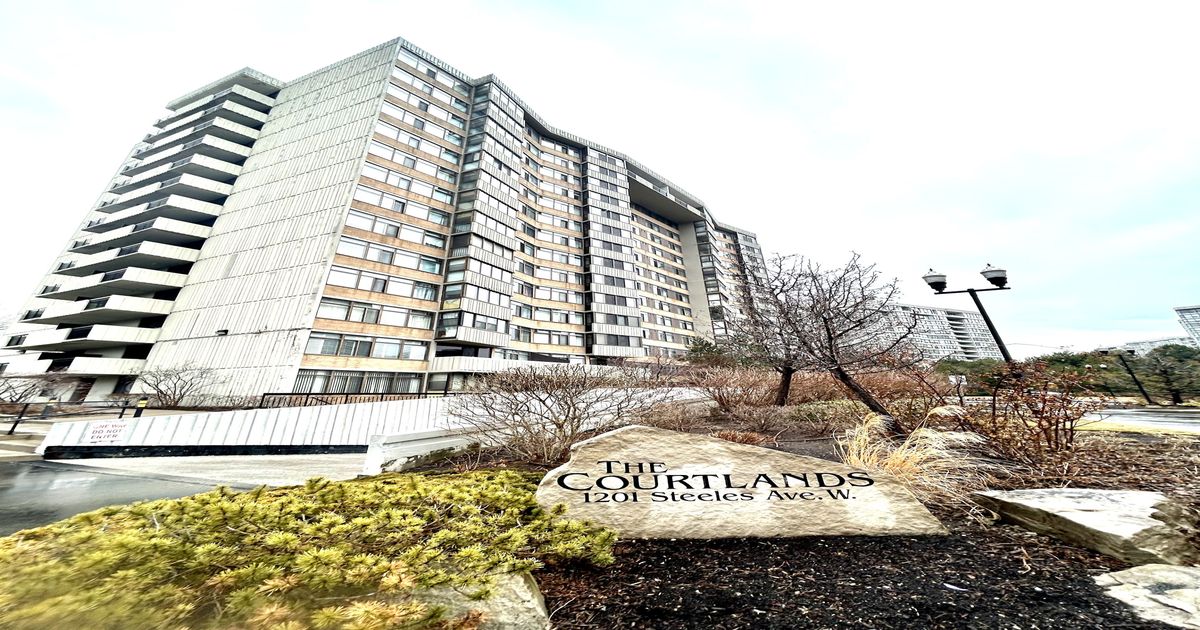 1201 Steeles Avenue W Toronto
