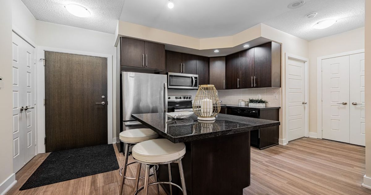 28 Linden Street Toronto