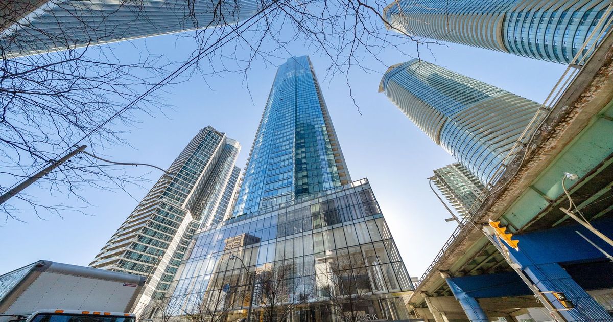 10 York Street Toronto