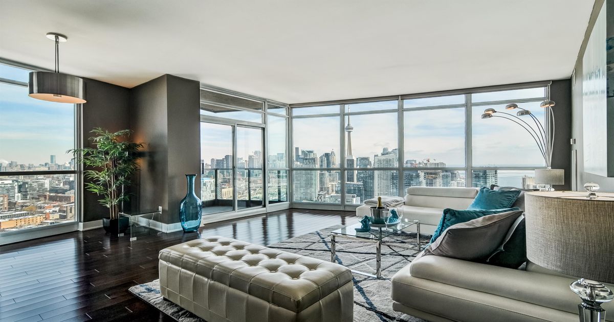 219 Fort York Boulevard Toronto