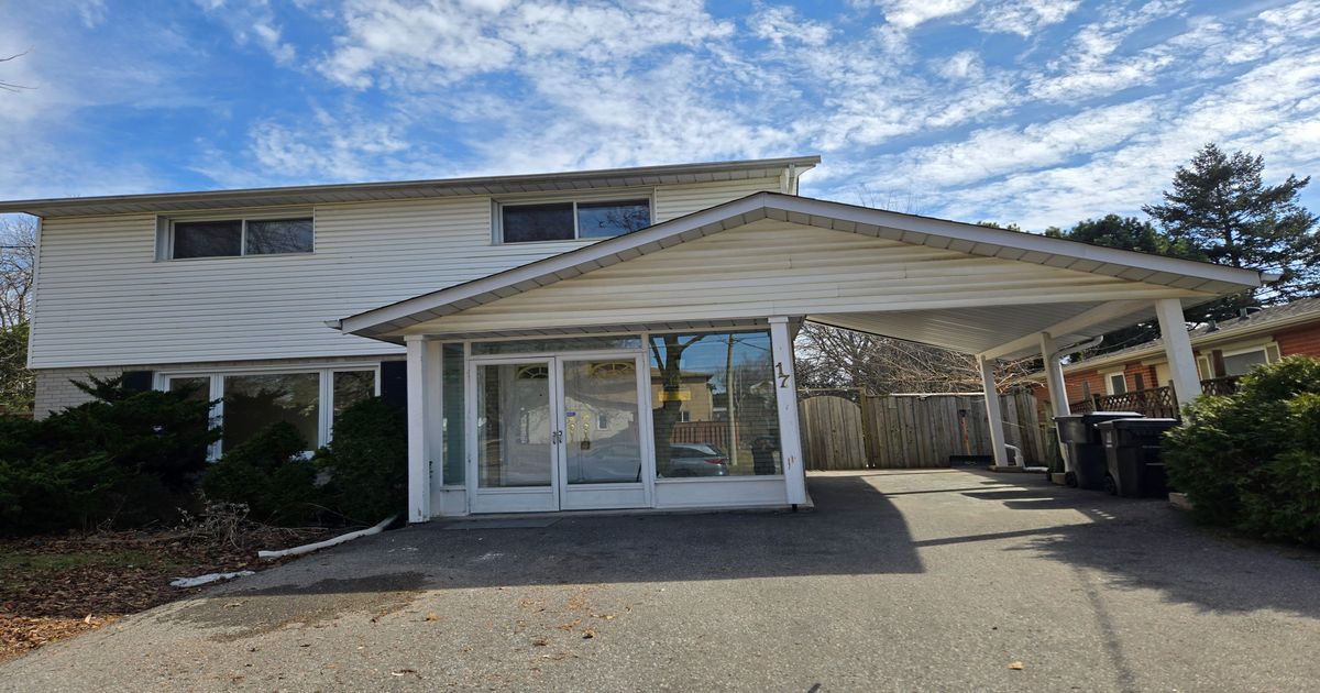 17 Marowyne Drive Toronto
