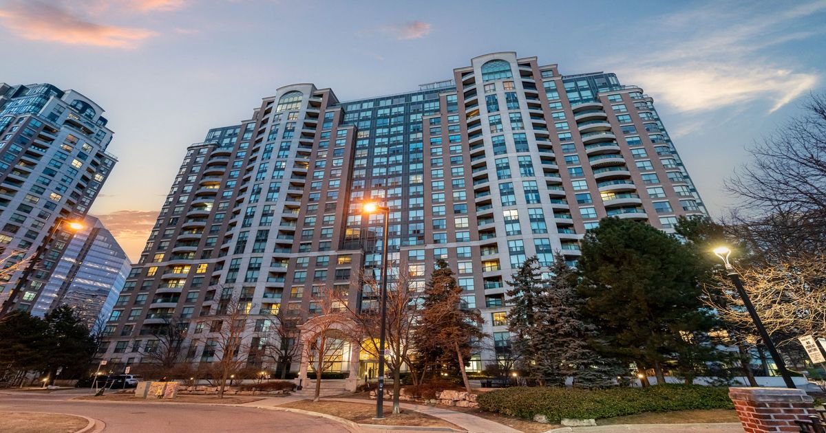 23 Lorraine Drive Toronto