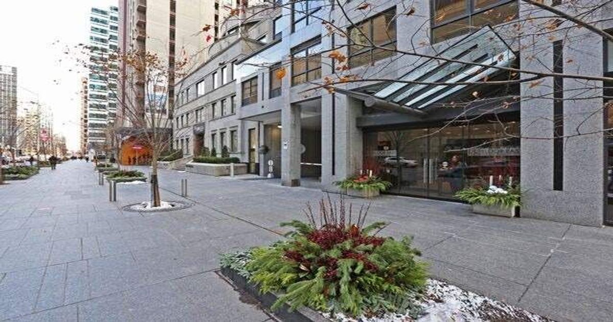 55 Bloor Street E Toronto