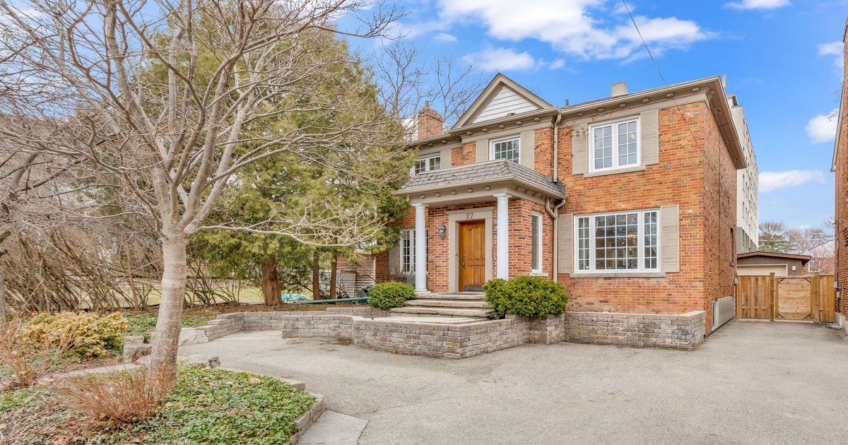 27 Peveril Hill S Toronto