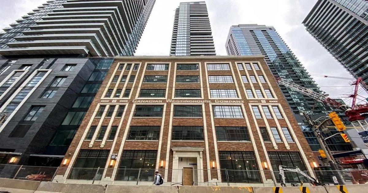 115 Blue Jays Way Toronto