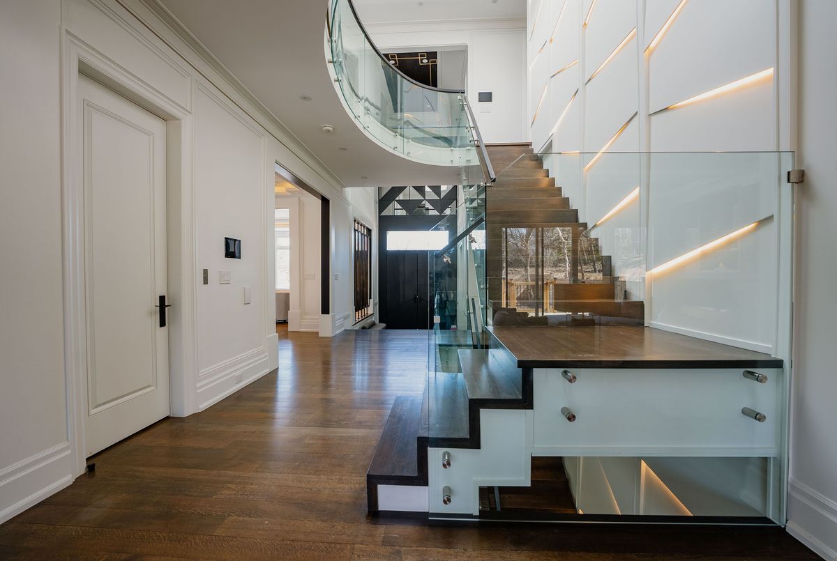img-gallery