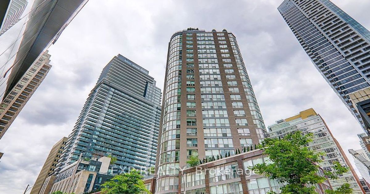 24 Wellesley Street W Toronto