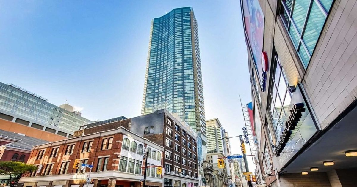 197 Yonge Street Toronto