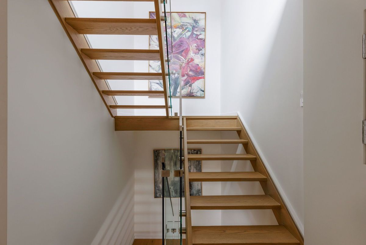 img-gallery