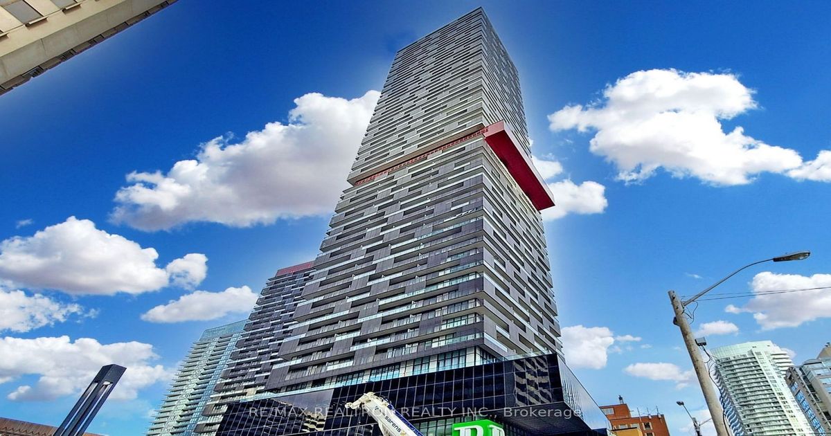 8 Eglinton Avenue Toronto