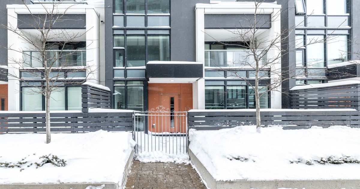 113 Mcmahon Drive Toronto
