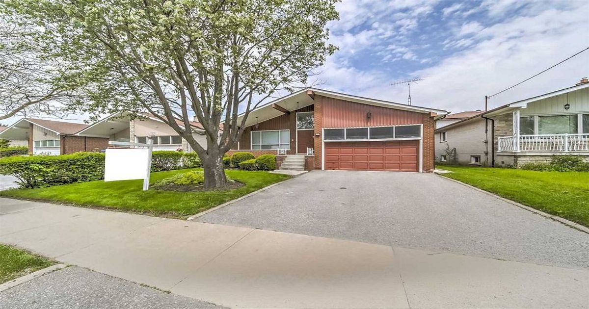 93 Peckham Avenue Toronto