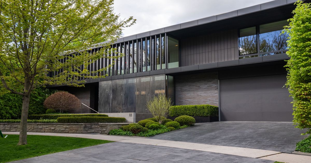11 Thornwood Road Toronto