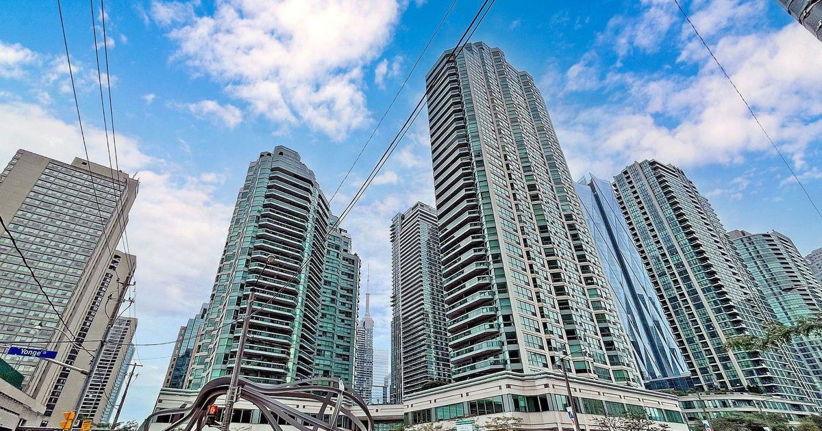 10 Yonge Street Toronto