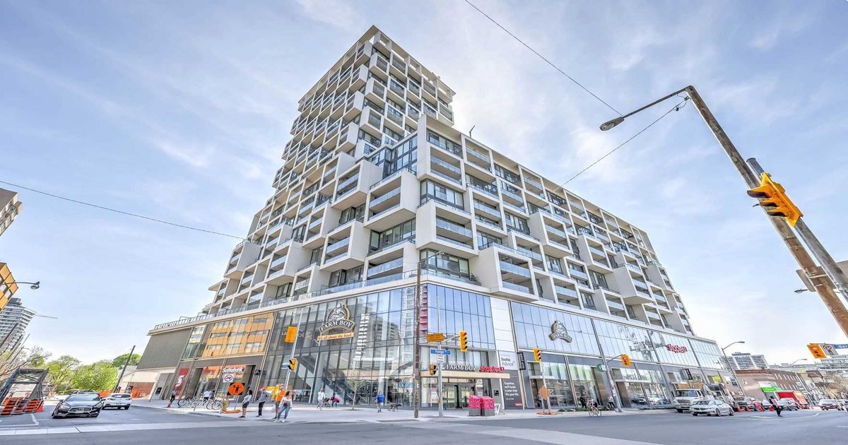 8 Hillsdale Avenue E Toronto