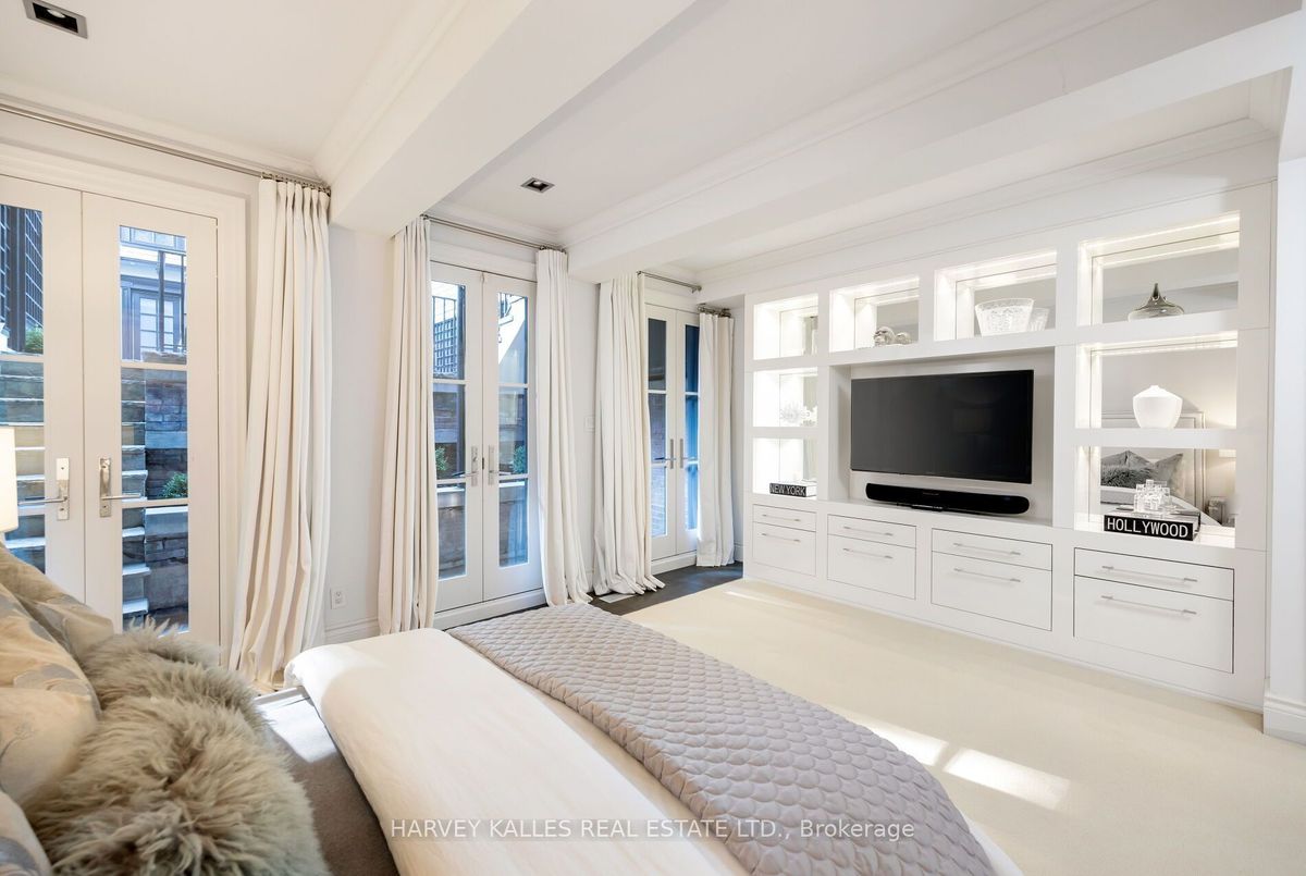img-gallery
