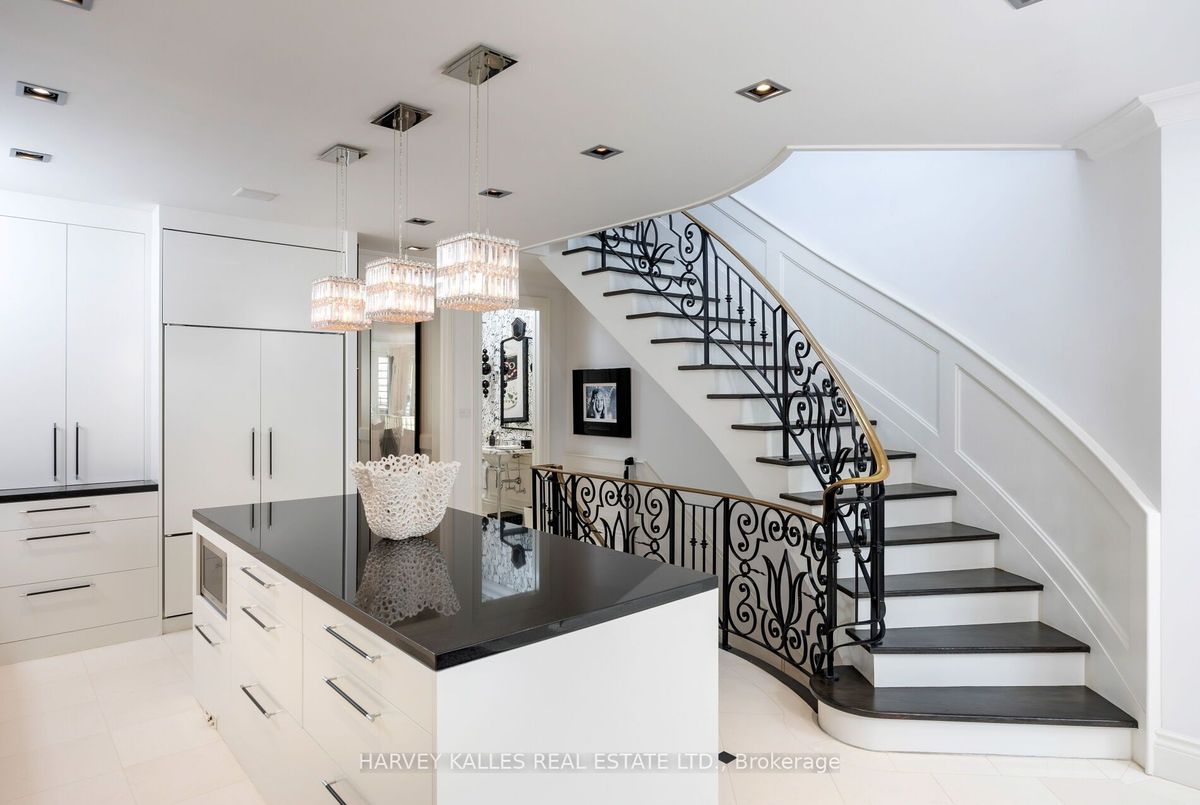 img-gallery