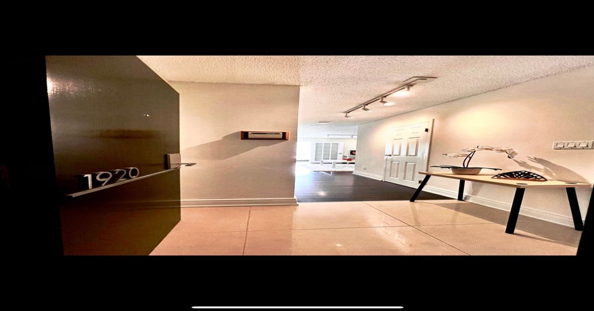 25 The Esplanade N/A Toronto