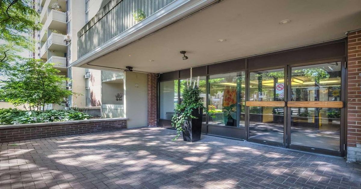 40 Homewood Avenue N Toronto