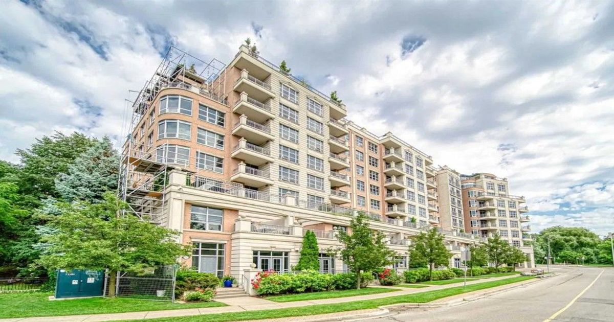 10 Old York Mills Road Toronto