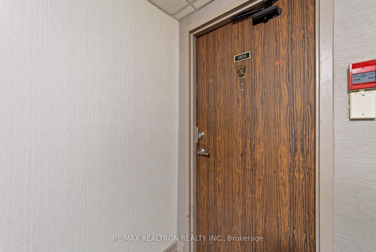 img-gallery