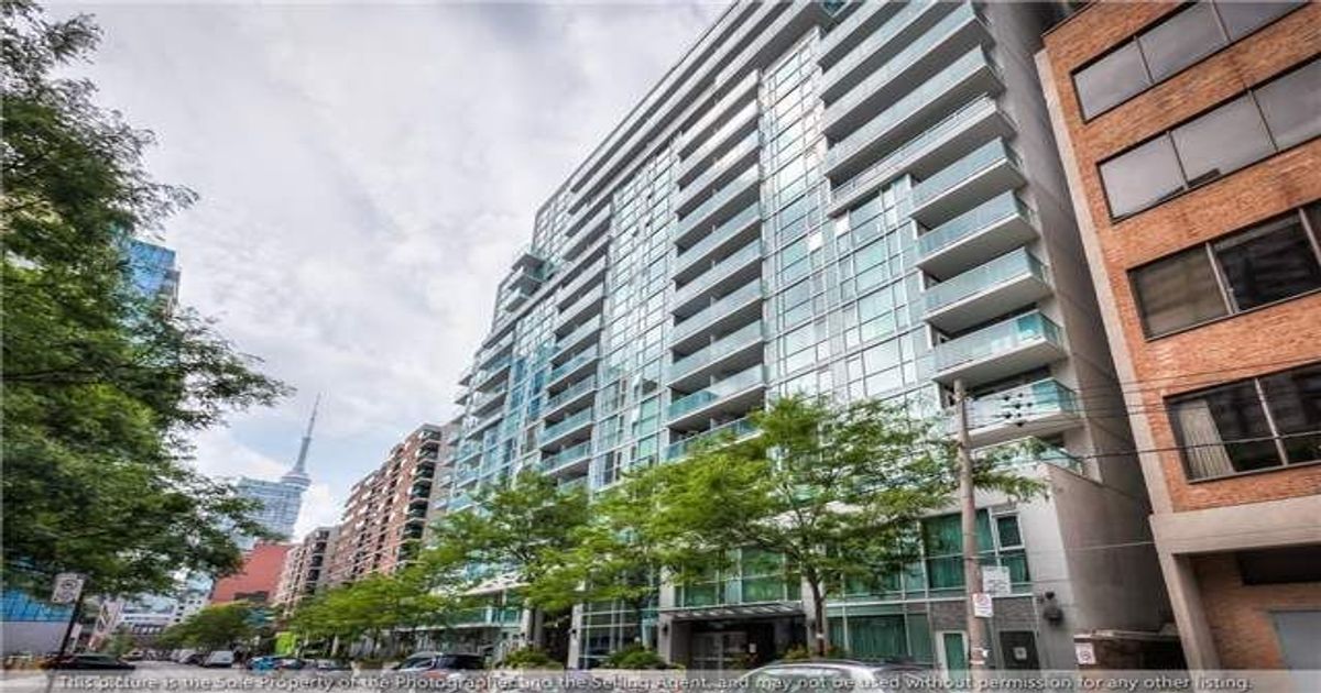 96 St Patrick Street Toronto