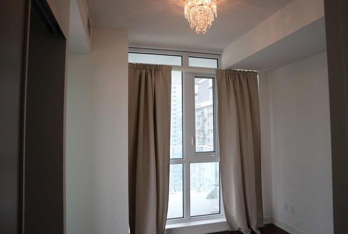 img-gallery