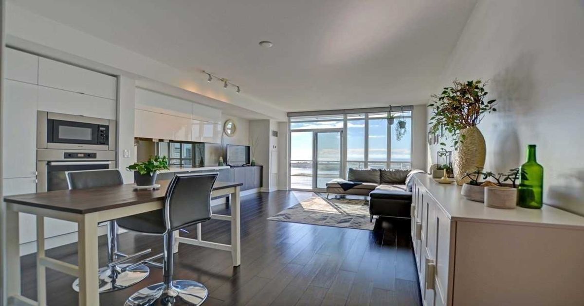 21 Iceboat Terrace Toronto