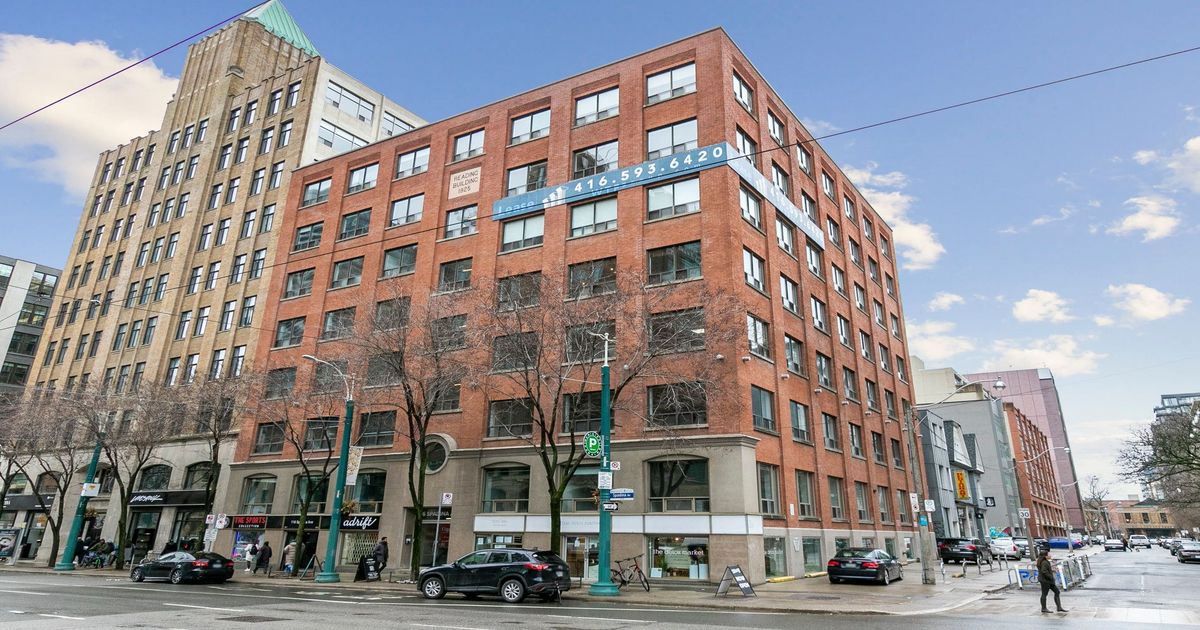 116-124 Spadina Avenue Toronto