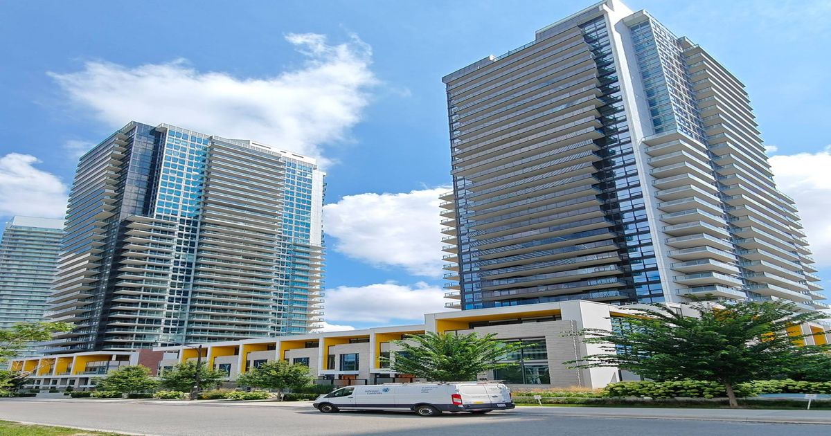 95 Mcmahon Drive Toronto