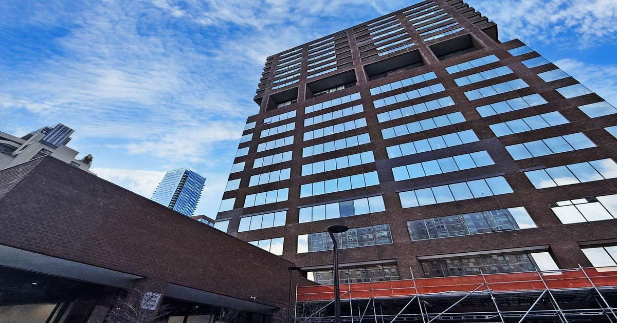 914 Yonge Street Toronto