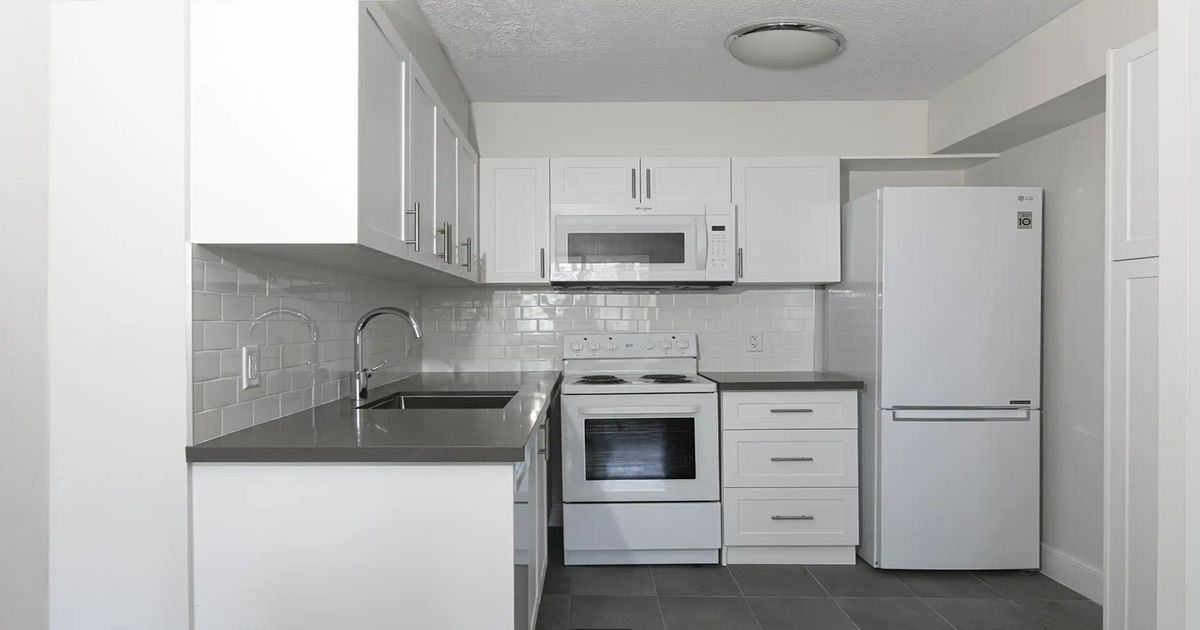 33 Isabella Street Toronto
