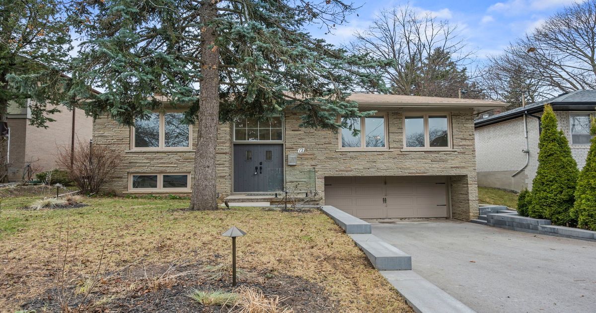 12 Blue Ridge Road Toronto